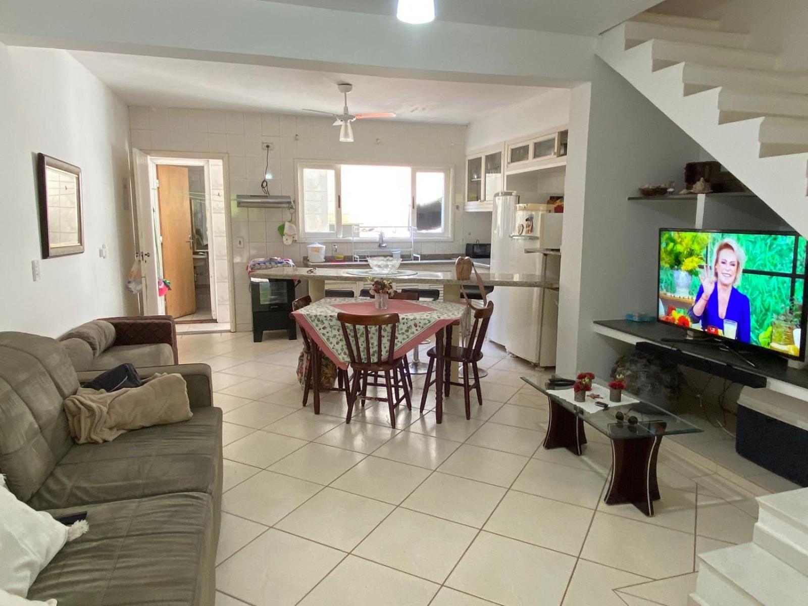 Sobrado Em Condominio Quase Pe Na Areia Em Juquehy Сан-Себастьян Екстер'єр фото